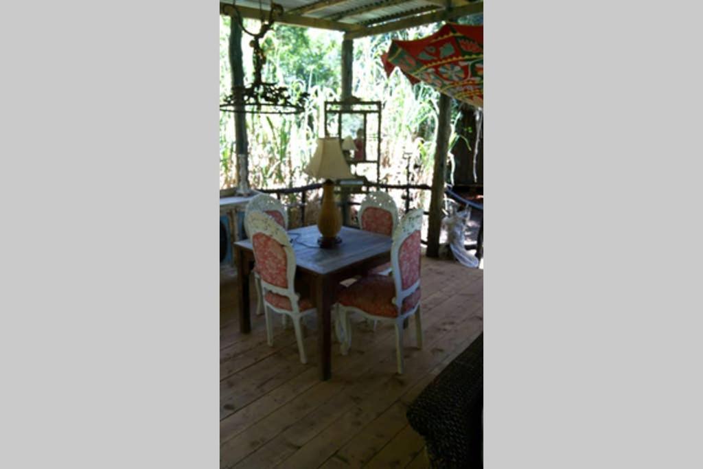 The Kenyan River Cottage ไนโรบี ภายนอก รูปภาพ