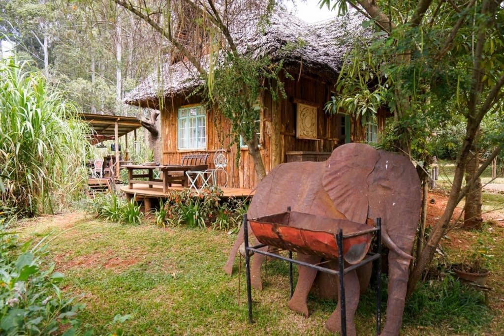 The Kenyan River Cottage ไนโรบี ภายนอก รูปภาพ